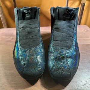 Puma Iridescent Shiny Sneakers Size 9
